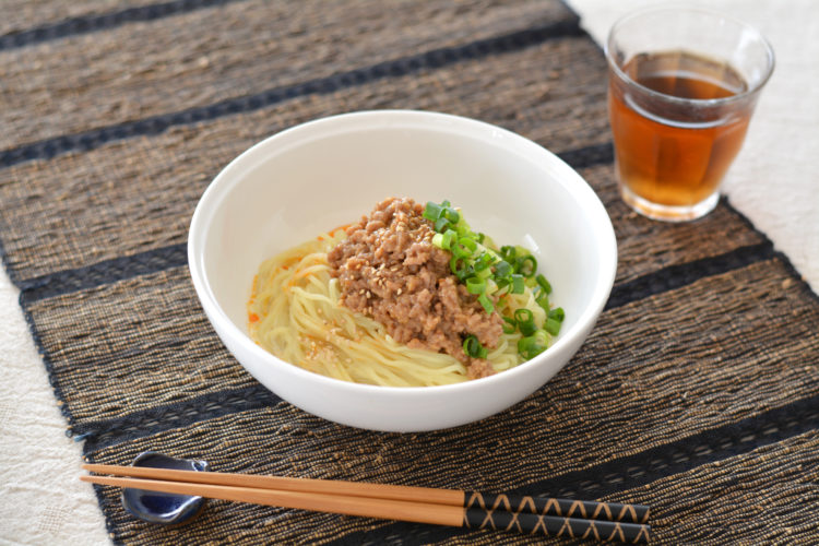 豆乳仕立ての汁なし担々麺