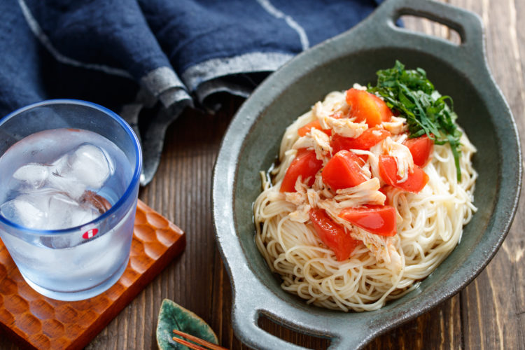 トマトと蒸し鶏のぶっかけそうめん